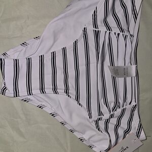 Striped Bikini Bottom Size 8 NWT Swimsuits For All